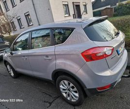 SCHÖNES GARAGEN AUTO