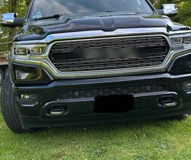 RAM TRUCKS RAM 1500 RAM 1500 V8
