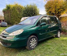 PEUGEOT 807 VENDS PEUGEOT 807 NAVTEQ 2,2 HDI 136 CH