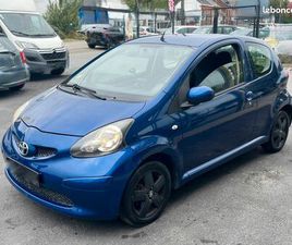 TOYOTA AYGO TOYOTA AYGO 1,0 VVTI 68 CV CONNECT BVA