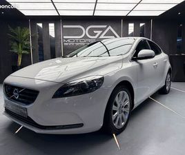 VOLVO V40 T3 1.6L 150 CV 1ÈRE MAIN 57000KM PARFAIT ÉTAT RÉVISÉE KIT DE DISTRIBUTION NEUF