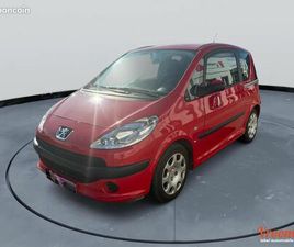 PEUGEOT 1007 PEUGEOT 1007 1.4 HDI 75CV - PORTES ÉLECTRIQUES - CLIMATISATION - TRÈS BON ÉTAT