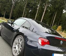 BMW Z4 COUPE 3.0SI BMW Z4 COUPÉ 3.0SI – MONACO BLUE – INTÉRIEUR M CUIR/TISSU MONTEGO BLUE – BOÎTE MANUELLE