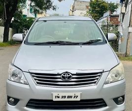 TOYOTA INNOVA
