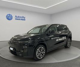 LEAPMOTOR B10 LEAPMOTOR B10 DESIGN: RÉSERVER UN ESSAI SUR ROUTE !