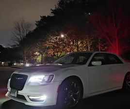 CHRYSLER 300S