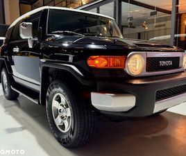 TOYOTA FJ CRUISER TOYOTA FJ 4.0 4X4