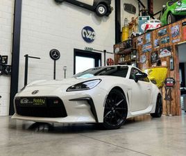 TOYOTA 2.4 BOXER - 30.000 KM - AUTOMAAT - TOPSTAAT -