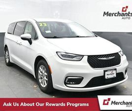 USED 2022 CHRYSLER VOYAGER LX