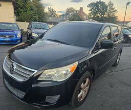 USED 2011 VOLKSWAGEN ROUTAN SE