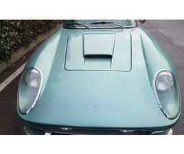 1965 EXTREMELY DIFFICULT TO TELL WHICH IS WHICH ? A VENDRE