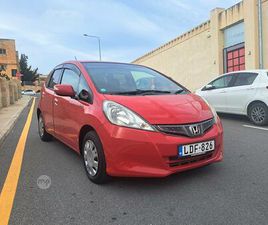 HONDA FIT 10TH ANNIVERSARY 2011/12 (LOW KMS ONE OWNER)