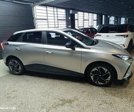 MG MG4 MG MG4 4 LUXURY 64 KWH