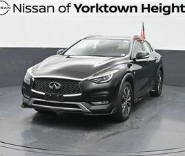 2017 INFINITI QX30 PREMIUM