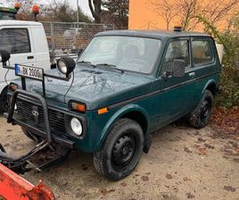 LADA NIVA LADA NIVA 4X4 WINTERDIENST