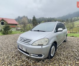 TOYOTA AVENSIS VERSO 2003