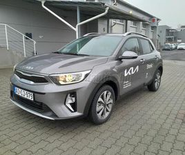 KIA STONIC KIA STONIC 1.0 T-GDI X-PLATINUM ADA CSOMAGGAL - AJÁNDÉK TÉI GUMIKKAL!