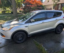 FORD ESCAPE 2014 FORD ESCAPE SE (NON-ECOBOOST!)