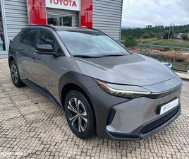 TOYOTA BZ4X 71,4 KWH PREMIUM