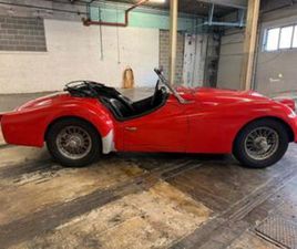 TRIUMPH TR3 ② TRIUMPH TR3 1961 OVERDRIVE — OLDTIMERS & ANCÊTRES — 2EMEMAIN