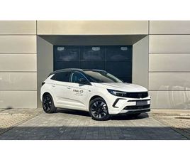 PEUGEOT 3008 PEUGEOT 3008 1,2 TURBO ULTIMATE 1,2 TURBO 130K EAT8