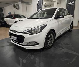 HYUNDAI I20 HYUNDAI I20 1.1 CRDI 12V 5 PORTE CLASSIC DEL 2019 USATA A RIMINI