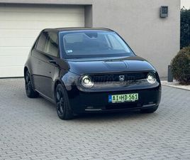 HONDA HONDA E CVT MÁS MINT A TÖBBI!TÉLI NYÁRI KERÉK ÉS GUMISZERT.TELJES KERÁMIA BEVONAT. TÖKÉLETES