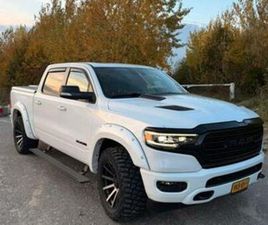 5.7 HEMI V8 NIGHT EDITION LIMITED LUCHTVERING WIDEBODY WIT — BESTELAUTO'S — MARKTPLAATS