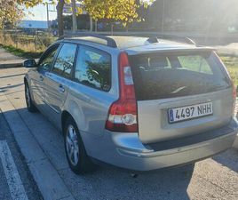 VOLVO V50 D5 MOMENTUM AUT.