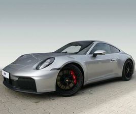 PORSCHE 911 CARRERA 4 GTS