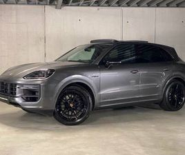 PORSCHE CAYENNE E-HYBRID BLACK EDITION