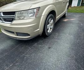 2011 DODGE JOURNEY