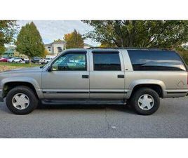 1999 GMC SUBURBAN K1500 SLT - RUST FREE 154K MI - V8 4WD