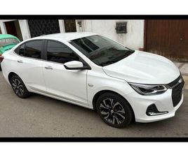 CHEVROLET ONIX 2024 ÚNICO DUEÑO GASOLINA AUTOMÁTICO