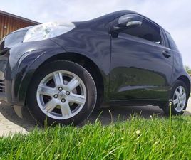 TOYOTA IQ TOYOTA IQ 1,4-L-D-4D -KEYLESS-GO UND ALLWETTER-REIFEN