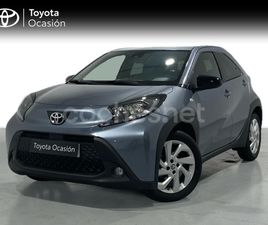 TOYOTA AYGO X TOYOTA AYGO X CROSS 1.0 VVTI PLAY