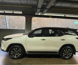 TOYOTA HILUX SW4 SRX PLATINUM BLINDADO NÍVEL IIIA 2024/24. 14200KMS NA GARANTIA