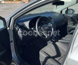 TOYOTA AVENSIS 2.2 D4D EXECUTIVE