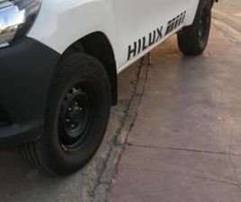 TOYOTA HILUX TOYOTA - HILUX