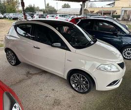 YPSILON III 2015 1.2PLATINUM 69CV PELLE TETTO NAVI