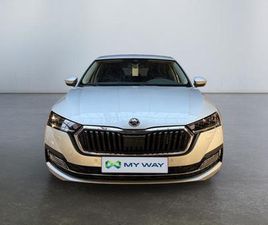 SKODA OCTAVIA AMBITION*GPS*CARPLAY*CAMÉRA*CAPTEURS AV/AR*SIÈGES AV CHAUFF.