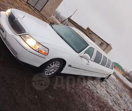 LINCOLN TOWN CAR