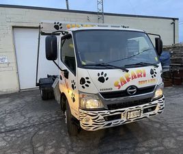 HINO MOTORS 195 2018 HINO 195 MULTILIFT, AUTOMATIC TARP, SAFETIED READY TO GO