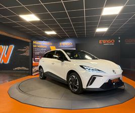 ELECTRIC 205 92PPM 64KWH LUXURY BVA // CAMERA 360° // APPLE CARPLAY // SIEGES & VOLANT CHAUFFANTS