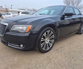 CHRYSLER 300 SERIES USED 2014 CHRYSLER 300 300S, LEATHER, PANO ROOF, HTD SEATS, REMOTE, BU CA