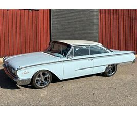 FORD GALAXIE STARLINER COUPÉ