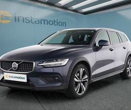 VOLVO V60 CROSS COUNTRY VOLVO V60 CROSS COUNTRY B4 AWD ULTIMATE WINTER PACK 145 KW