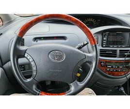 TOYOTA PREVIA AN. 2004