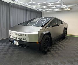 TESLA CYBERTRUCK FOUNDATION SERIES