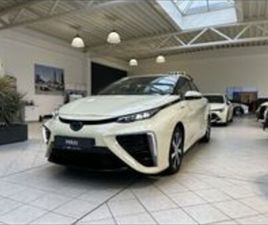 TOYOTA MIRAI TOYOTA MIRAI TAXI WASSERSTOFFTAXI